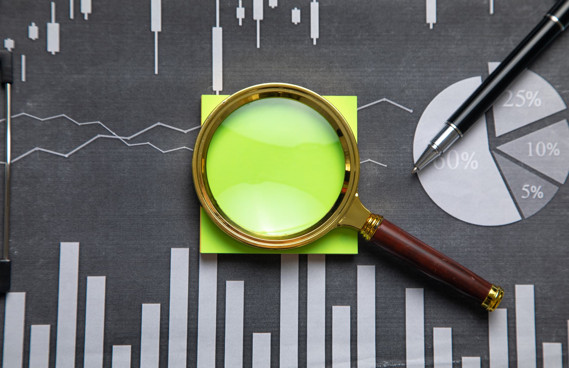 Cost Efficiency &  Diversification: Benefits of Index Funds