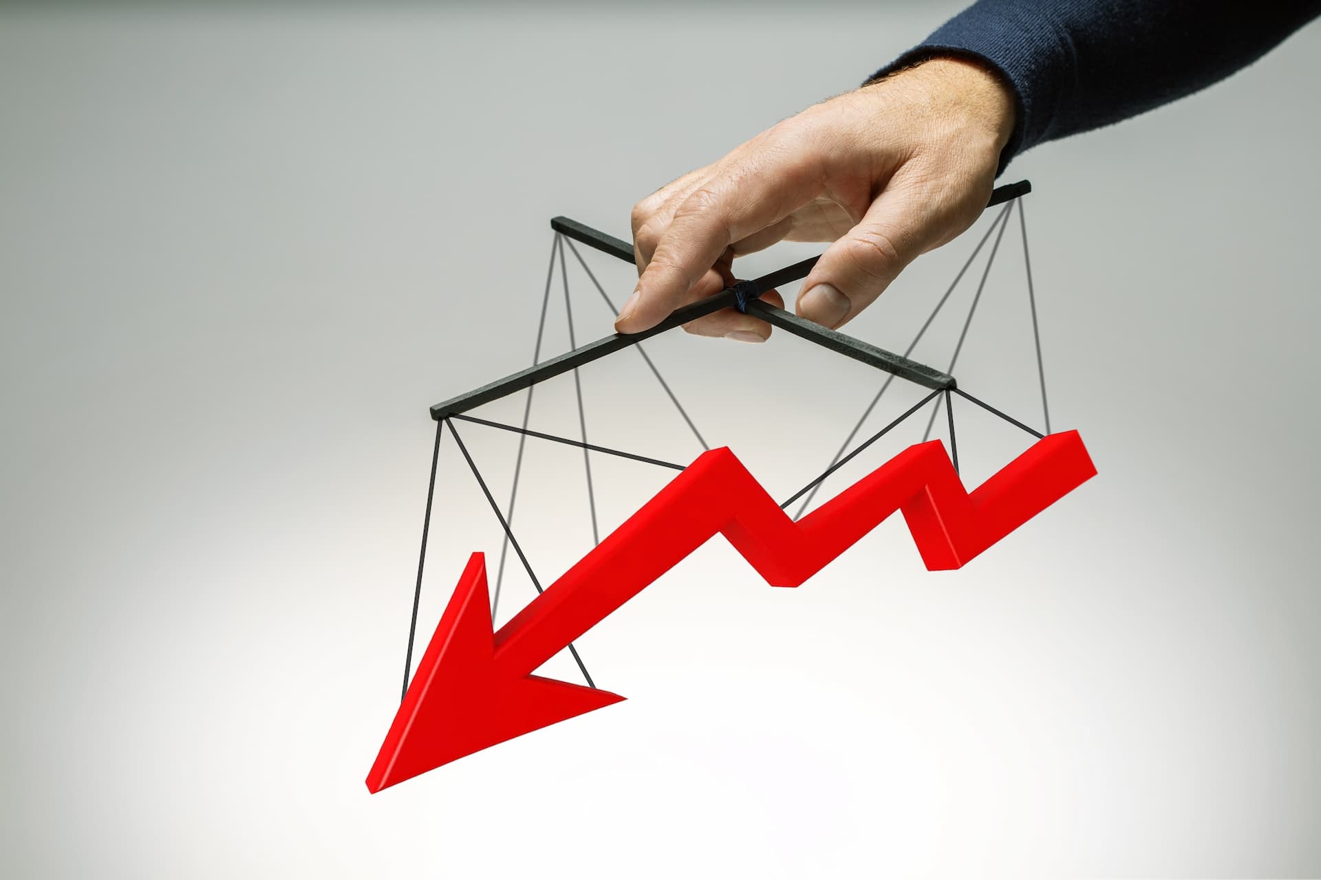 Market Volatility: Understanding Risks and Strategies